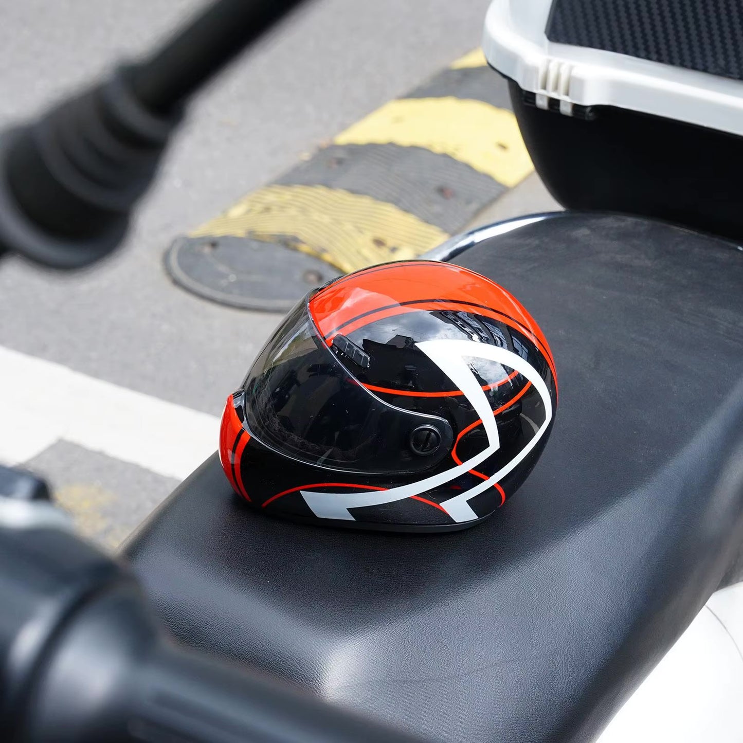 Motorcycle Helmet For Cats