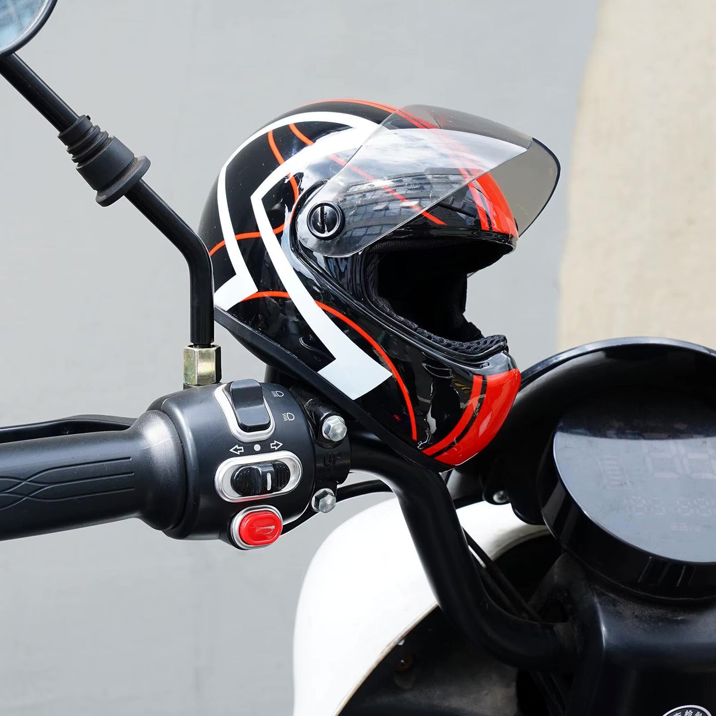 Motorcycle Helmet For Cats