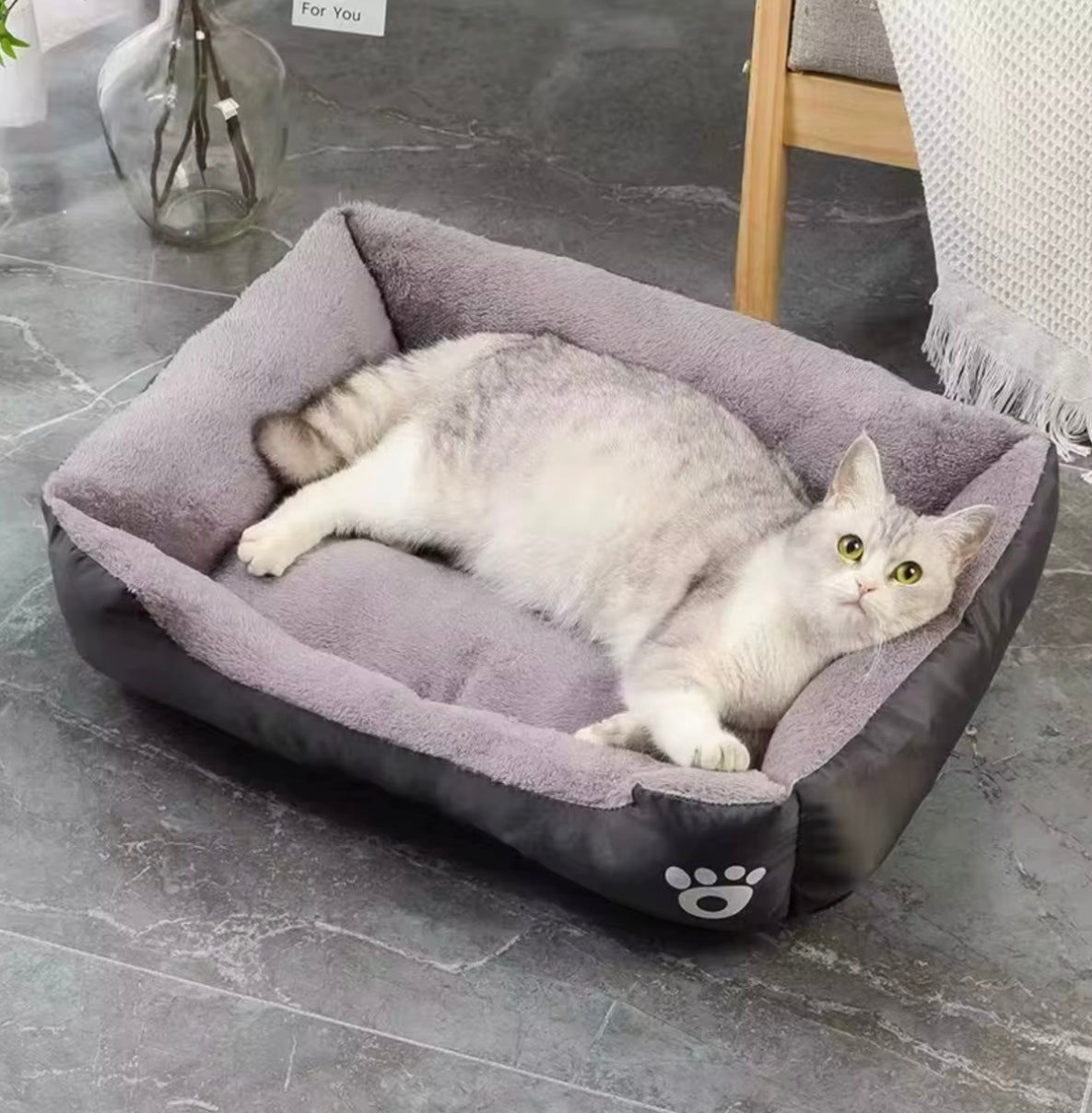 Comfortable Bed For Dogs And Cats